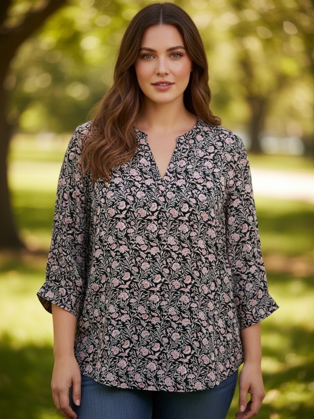 Violet & Claire Black Floral V-Neck Women's Blouse size 1X